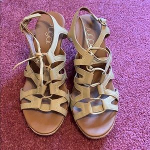 Tan wedges